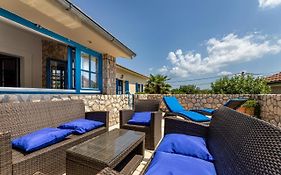 Villa O'Lucky